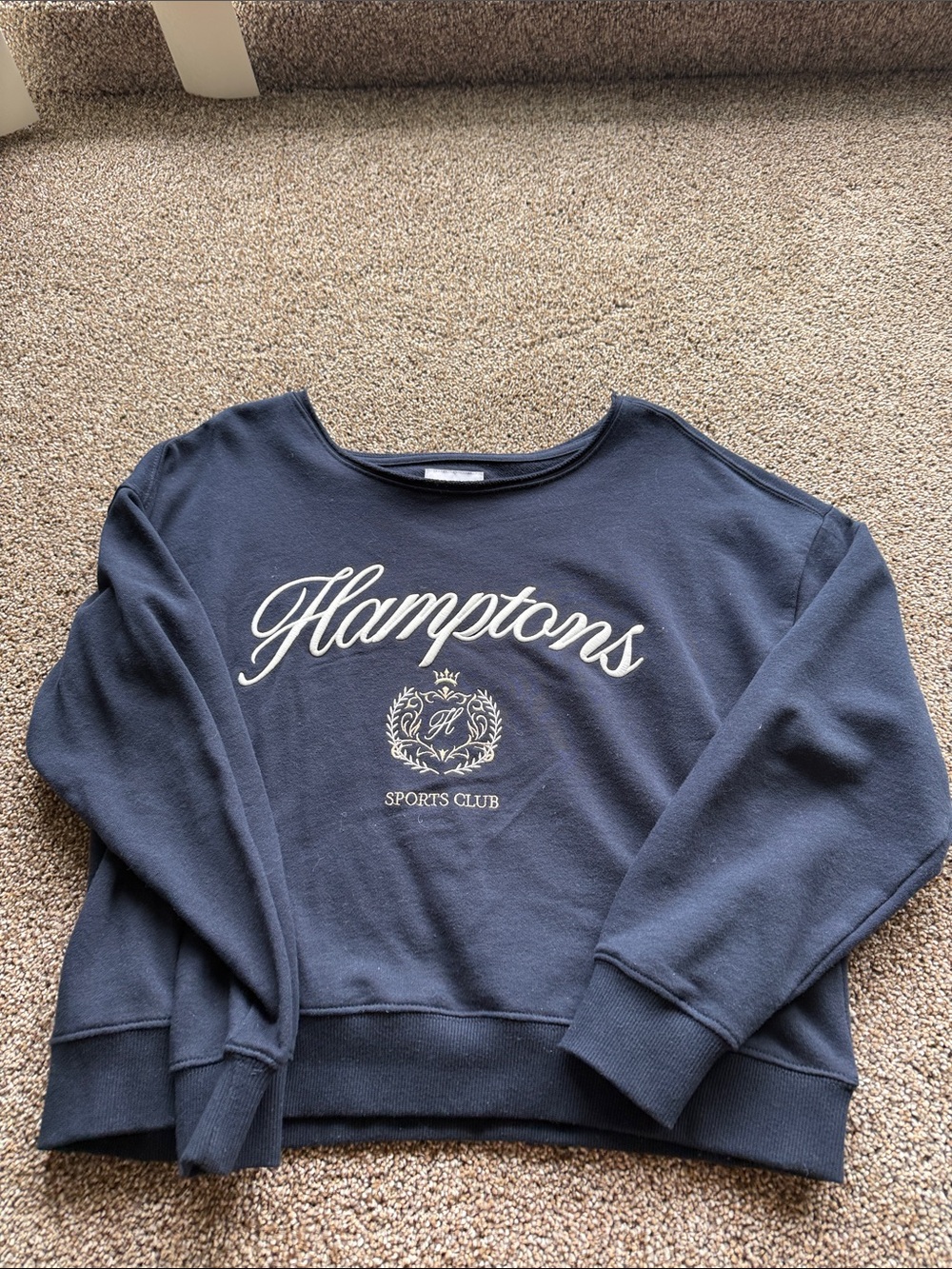 Hamptons Navy Crewneck Sweatshirt - Women's Logo Pullover